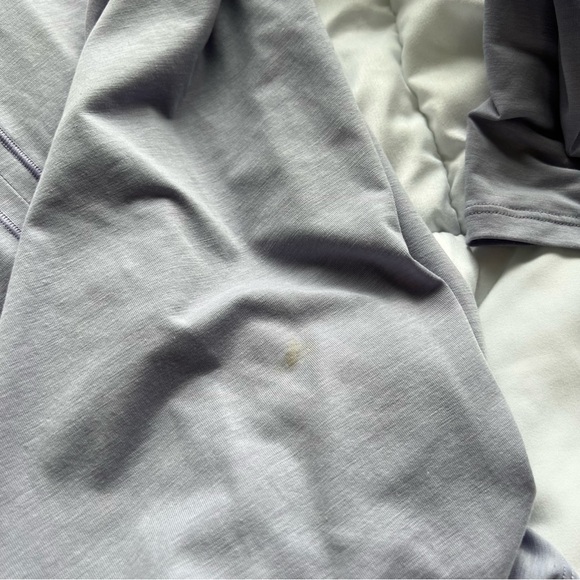 Lululemon See You in Savasana Long Sleeve Size 6 - Picture 8 of 8